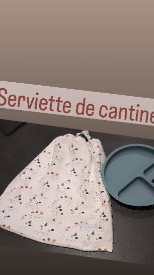 Bavoir serviette de cantine